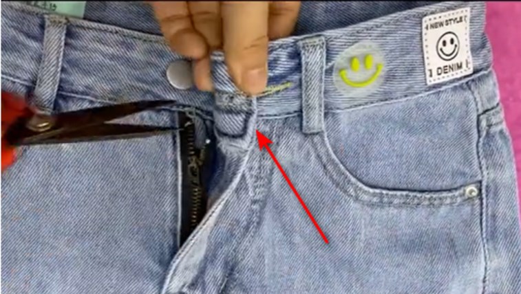 button hole opening