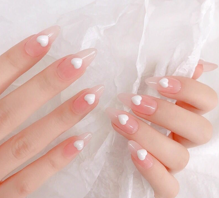 立体ハートデザインネイルパーツの画像