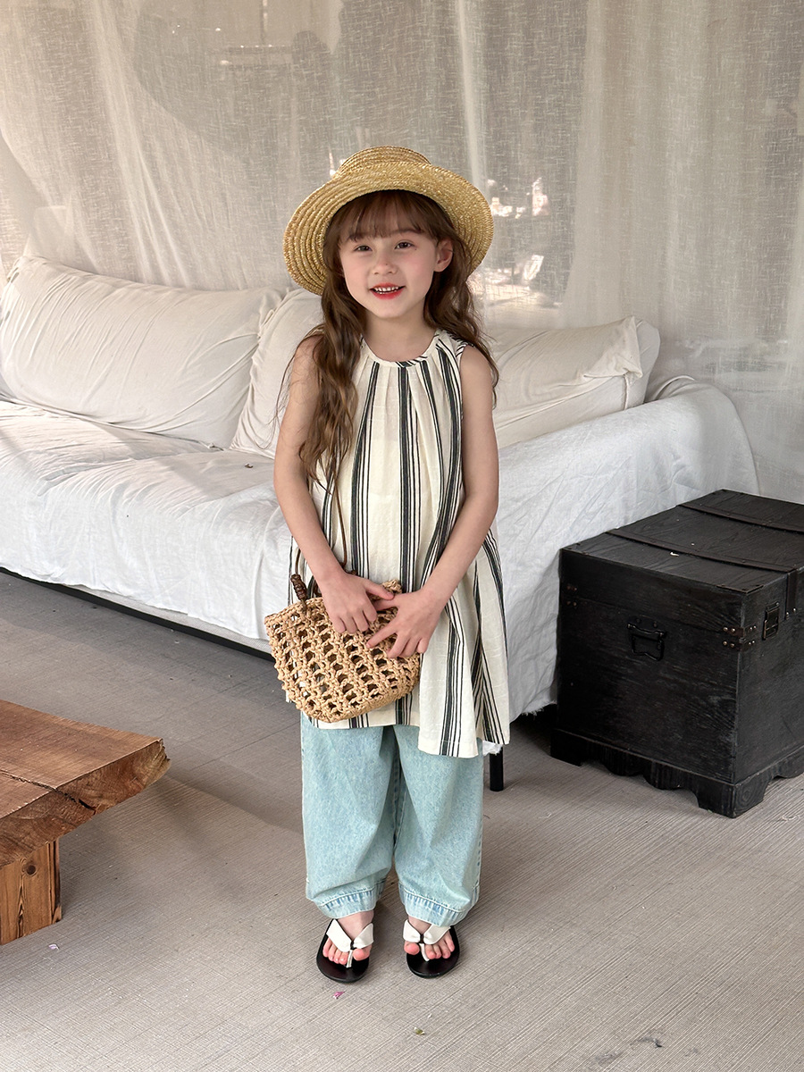 ノースリーブワンピーモデル画像