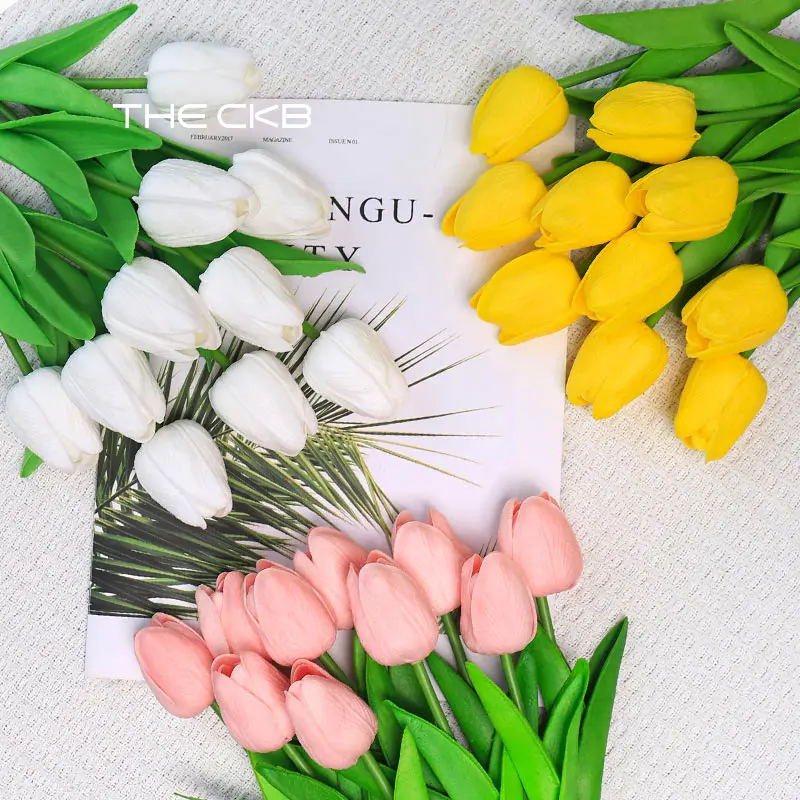 ミニチューリップの造花の花束